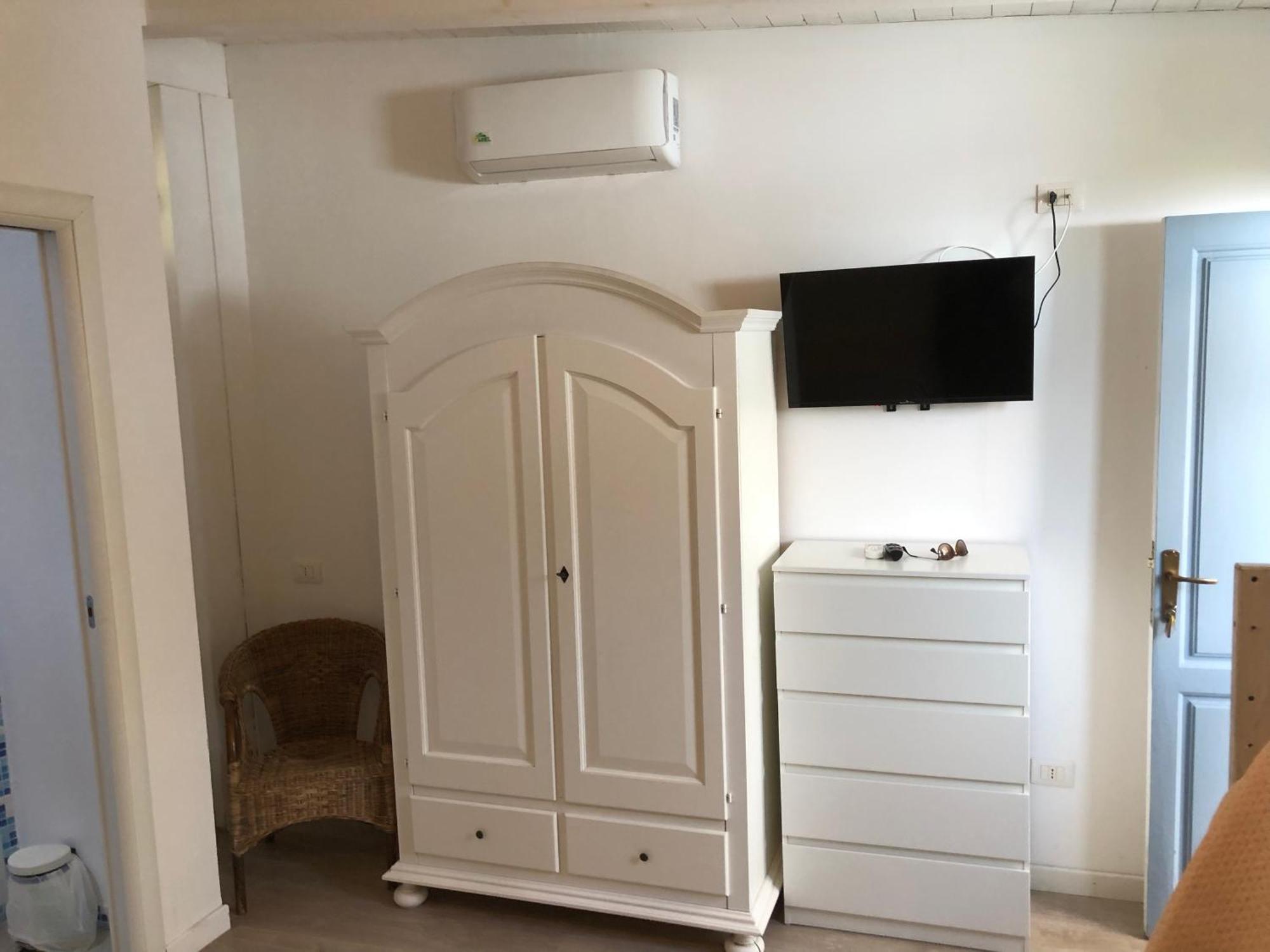 B&B Xenia Mongiove Екстер'єр фото